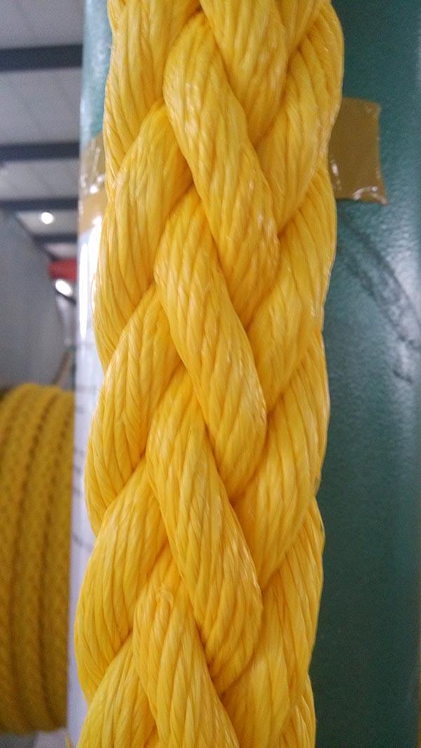24 Strand Polypropylene Mooring Rope 96mm X 220m Special Mixed Braiding